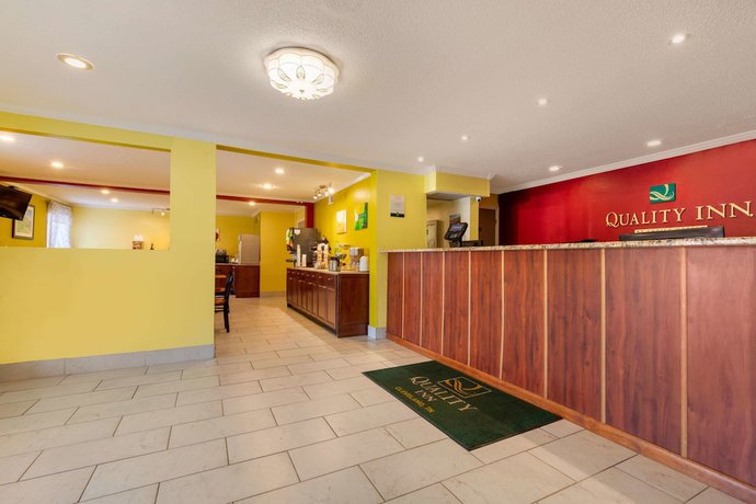 Imagen de los interiores del Hotel Quality Inn Cleveland North. Foto 19