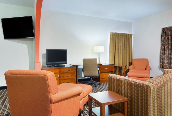 Imagen de la habitación del Hotel Quality Inn Commerce. Foto 4