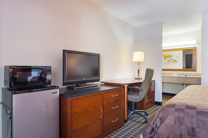 Imagen de la habitación del Hotel Quality Inn Commerce. Foto 5