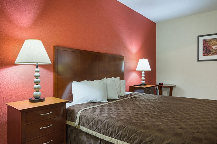 Imagen de la habitación del Hotel Quality Inn Commerce. Foto 6