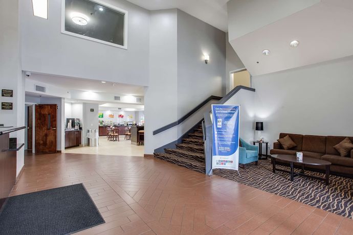 Imagen de los interiores del Hotel Quality Inn, Conway. Foto 19