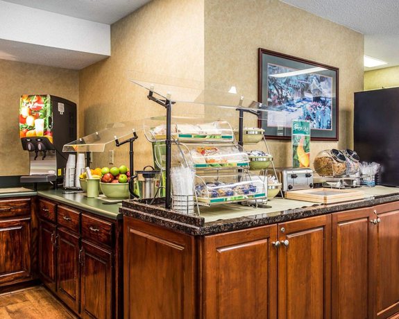 Imagen del bar/restaurante del Hotel Quality Inn Conyers I-20. Foto 3