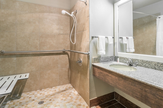 Imagen de la habitación del Hotel Quality Inn, Cornelia. Foto 10