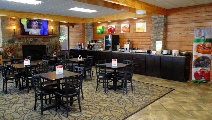 Imagen del bar/restaurante del Hotel Quality Inn Creekside - Downtown Gatlinburg. Foto 2