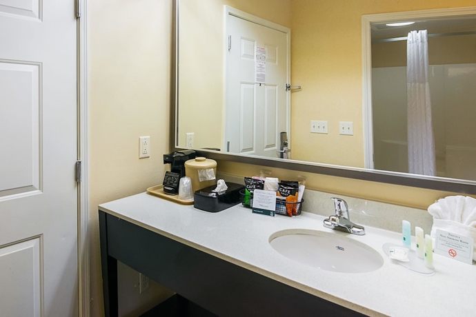 Imagen de la habitación del Hotel Quality Inn Crestview Near Eglin Afb. Foto 9