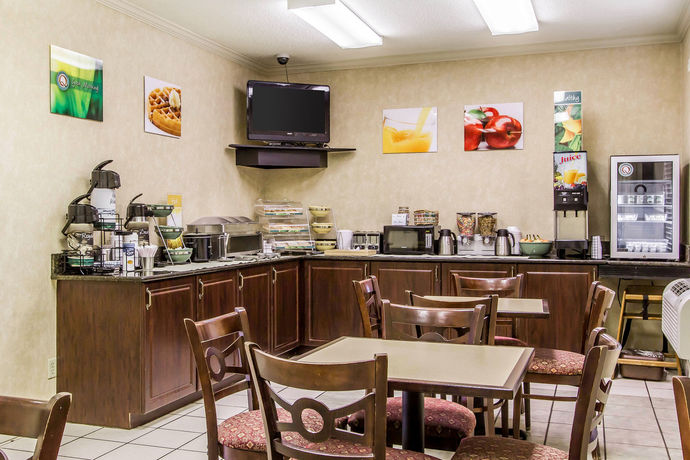 Imagen del bar/restaurante del Hotel Quality Inn Cullman I-65 Exit 310. Foto 5
