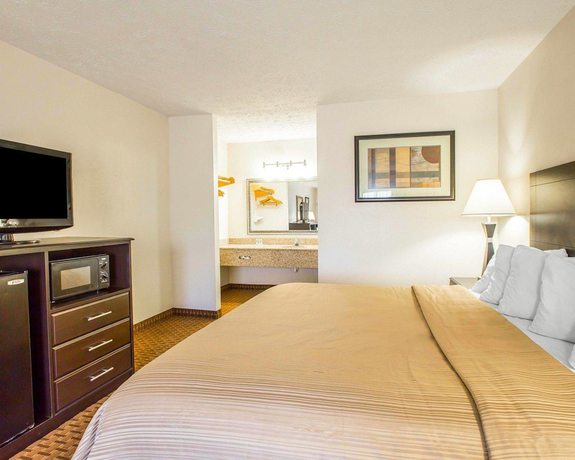 Imagen de la habitación del Hotel Quality Inn Dahlonega Near University. Foto 11