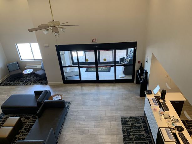 Imagen de los interiores del Hotel Quality Inn, Danville. Foto 16