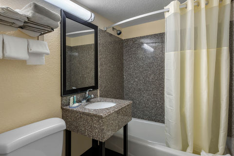Imagen general del Hotel Quality Inn Daytona Beach Oceanfront. Foto 4