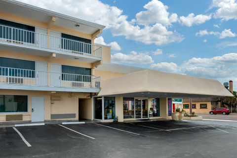 Imagen general del Hotel Quality Inn Daytona Beach Oceanfront. Foto 6
