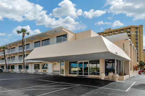 Imagen general del Hotel Quality Inn Daytona Beach Oceanfront. Foto 7