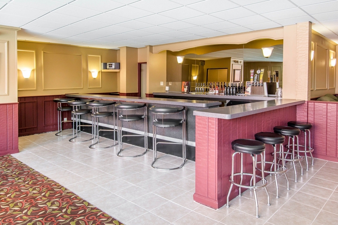 Imagen del bar/restaurante del Hotel Quality Inn Downtown 4th Avenue. Foto 2