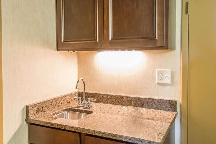 Imagen de la habitación del Hotel Quality Inn Downtown 4th Avenue. Foto 8