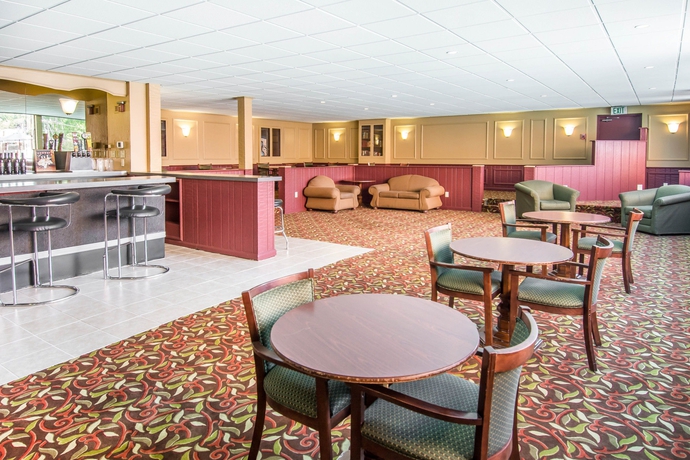 Imagen del bar/restaurante del Hotel Quality Inn Downtown 4th Avenue. Foto 5