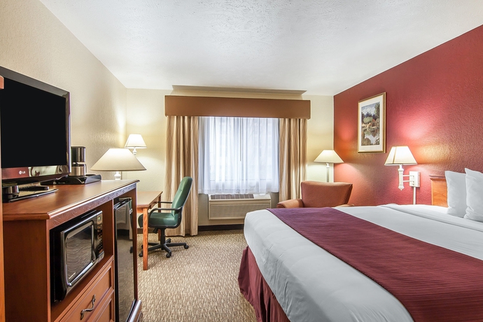 Imagen de los interiores del Hotel Quality Inn Downtown Convention Center. Foto 9