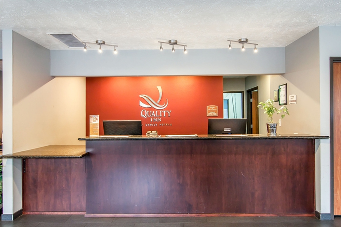 Imagen de los interiores del Hotel Quality Inn Downtown Convention Center. Foto 16