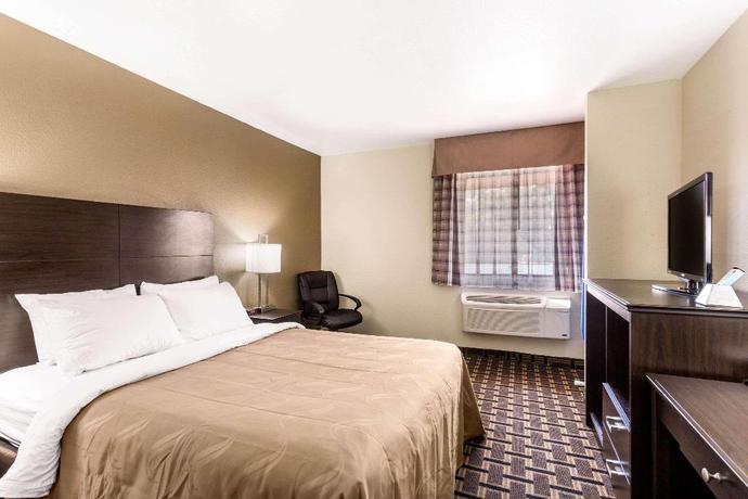 Imagen de la habitación del Hotel Quality Inn Downtown. Foto 13