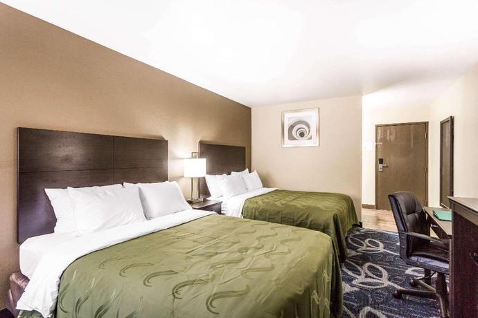 Imagen de la habitación del Hotel Quality Inn Downtown. Foto 14