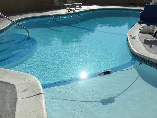 Imagen de la piscina del Hotel Quality Inn Downtown Helen. Foto 20