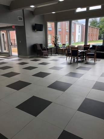Imagen de los interiores del Hotel Quality Inn Dublin I-81. Foto 14