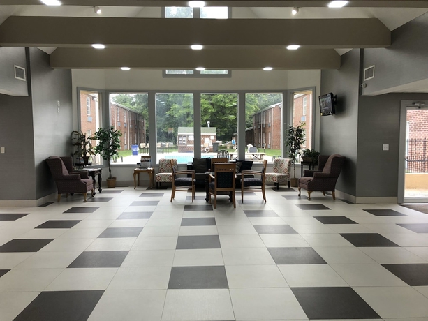 Imagen de los interiores del Hotel Quality Inn Dublin I-81. Foto 16
