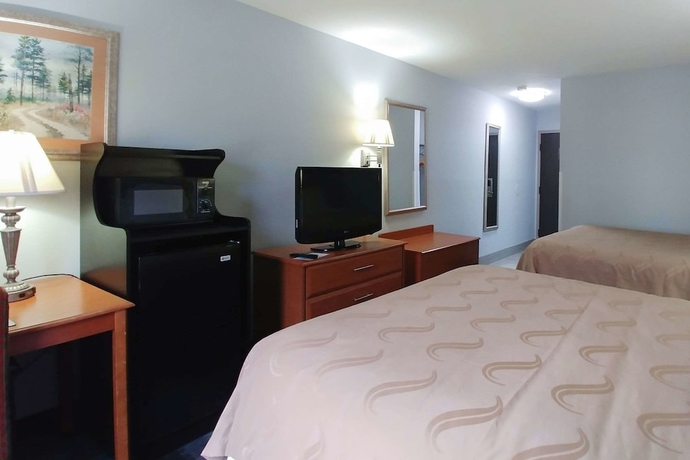 Imagen de la habitación del Hotel Quality Inn Dublin I-81. Foto 12