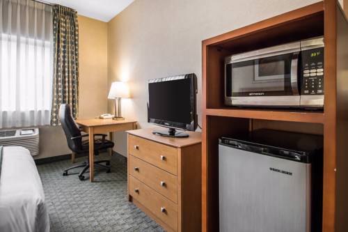Imagen de la habitación del Hotel Quality Inn Dubuque On Hwy 20. Foto 3