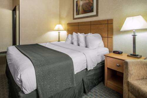 Imagen de la habitación del Hotel Quality Inn Dubuque On Hwy 20. Foto 16