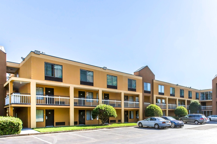 Imagen de los exteriores del Hotel Quality Inn Duluth - Atlanta Northeast. Foto 7