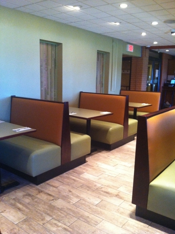 Imagen del bar/restaurante del Hotel Quality Inn East Stroudsburg - Poconos. Foto 6