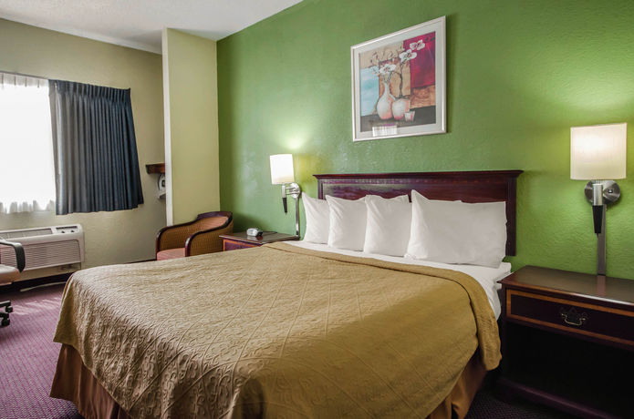 Imagen de la habitación del Hotel Quality Inn Evansville. Foto 11