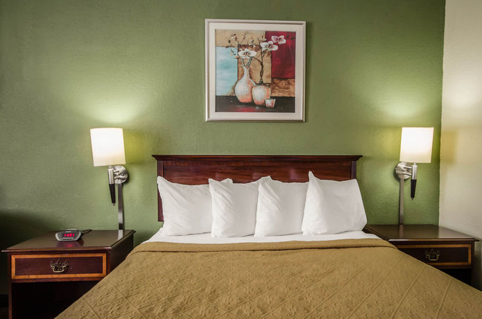 Imagen de la habitación del Hotel Quality Inn Evansville. Foto 12