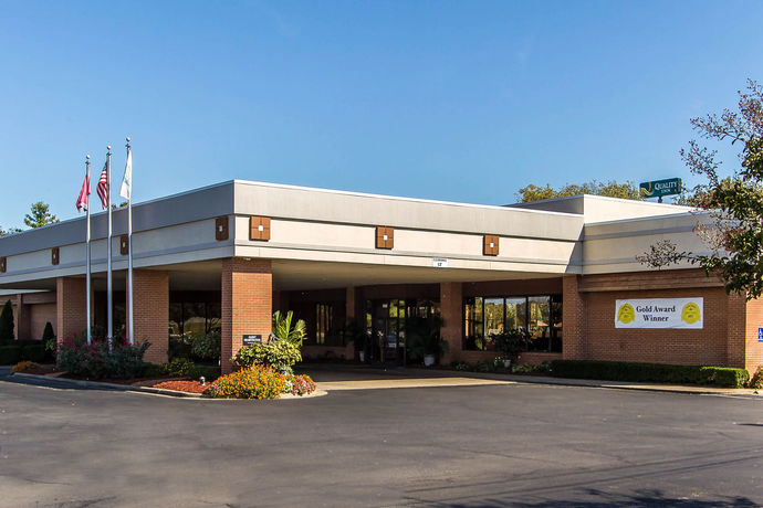 Imagen de los exteriores del Hotel Quality Inn Exit 4. Foto 10