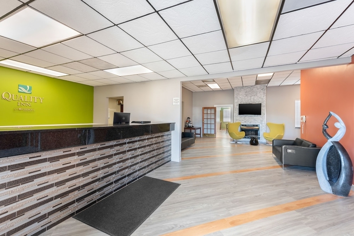 Imagen de los interiores del Hotel Quality Inn, Fairborn Area. Foto 16