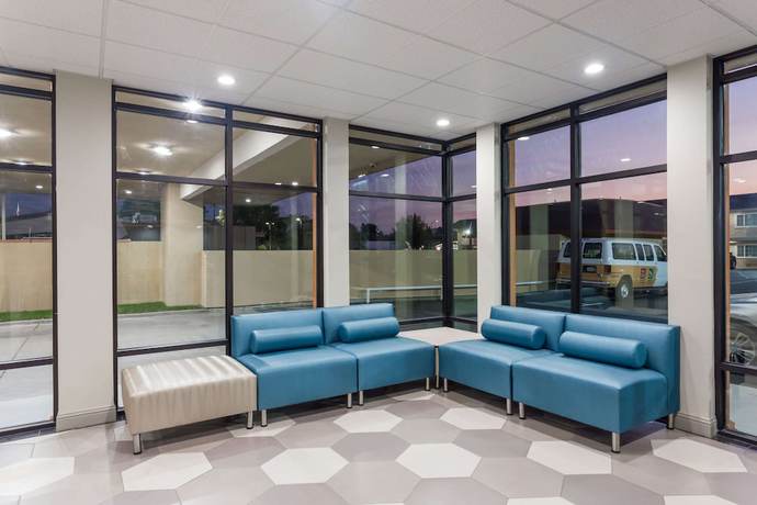 Imagen de los interiores del Hotel Quality Inn Fairfield Napa Valley Area. Foto 16