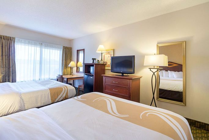 Imagen de la habitación del Hotel Quality Inn, Fairmont. Foto 6
