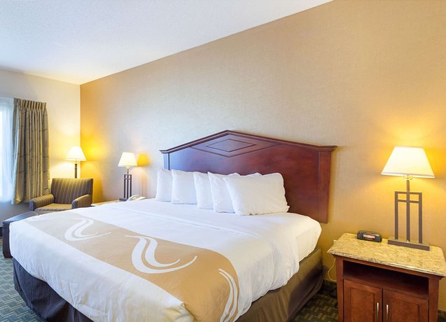 Imagen de la habitación del Hotel Quality Inn, Fairmont. Foto 12