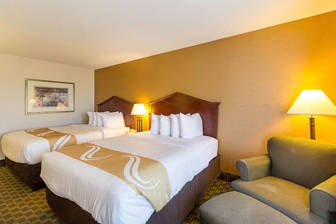 Imagen de la habitación del Hotel Quality Inn, Fairmont. Foto 14