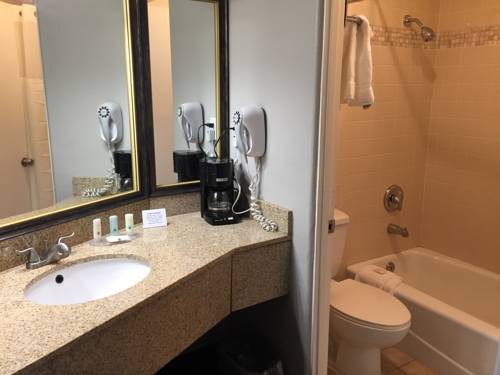 Imagen de la habitación del Hotel Quality Inn Fallbrook. Foto 3