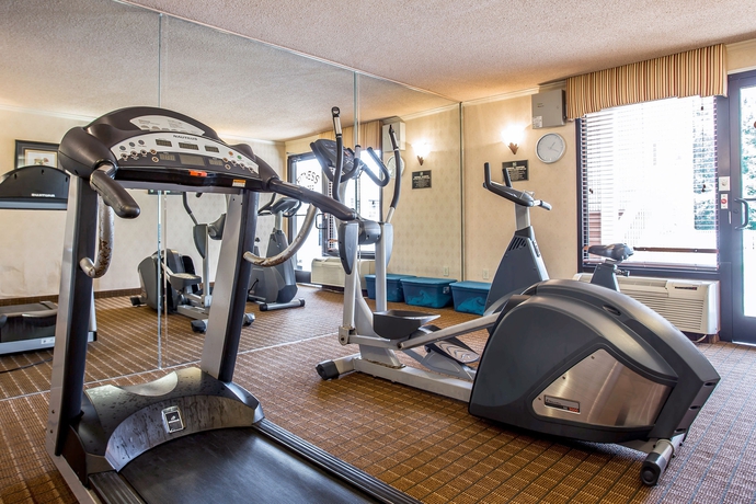 Imagen de los interiores del Hotel Quality Inn Fort Jackson. Foto 10