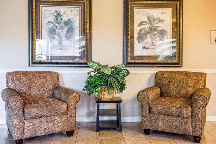 Imagen de los interiores del Hotel Quality Inn Fort Jackson. Foto 12