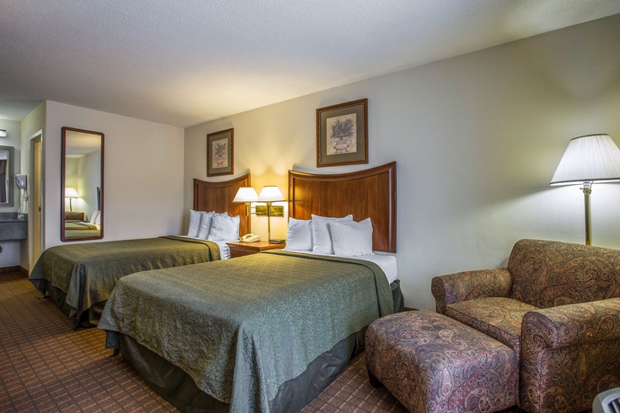 Imagen de la habitación del Hotel Quality Inn Fort Jackson. Foto 3