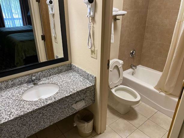 Imagen de la habitación del Hotel Quality Inn Fort Pierce I-95. Foto 13