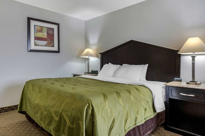 Imagen de la habitación del Hotel Quality Inn Fort Wayne. Foto 7