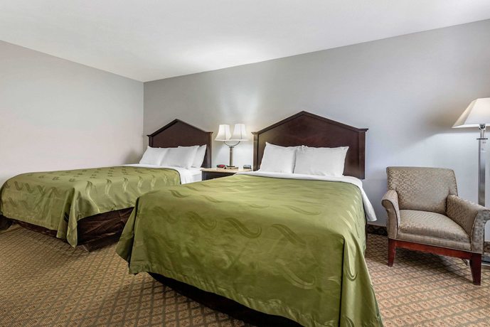 Imagen de la habitación del Hotel Quality Inn Fort Wayne. Foto 11