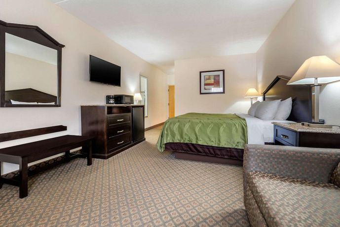 Imagen de la habitación del Hotel Quality Inn Fort Wayne. Foto 13