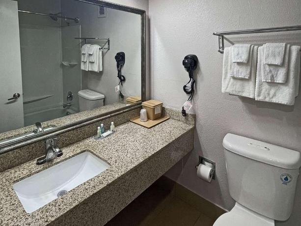 Imagen general del Hotel Quality Inn, Fort Worth . Foto 6