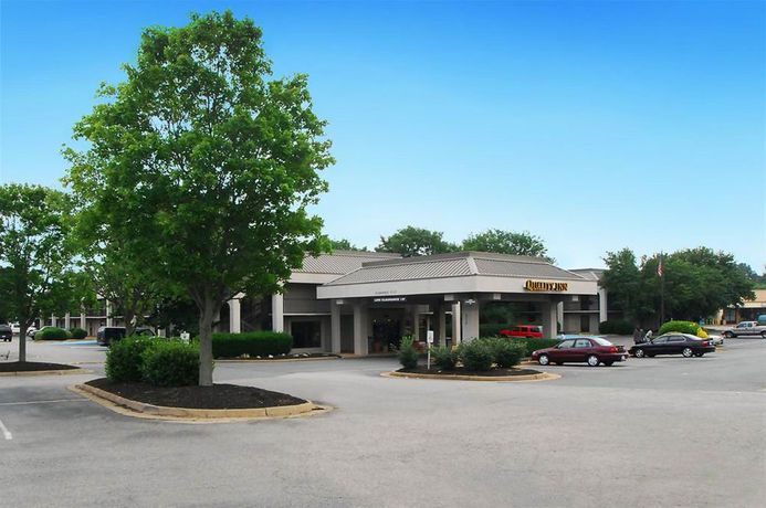 Imagen del bar/restaurante del Hotel Quality Inn Fredericksburg, Central Park Area. Foto 3