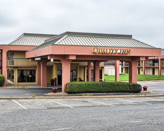 Imagen de los exteriores del Hotel Quality Inn Fredericksburg, Central Park Area. Foto 11