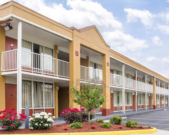 Imagen del bar/restaurante del Hotel Quality Inn Fredericksburg Near Historic Downtown. Foto 2